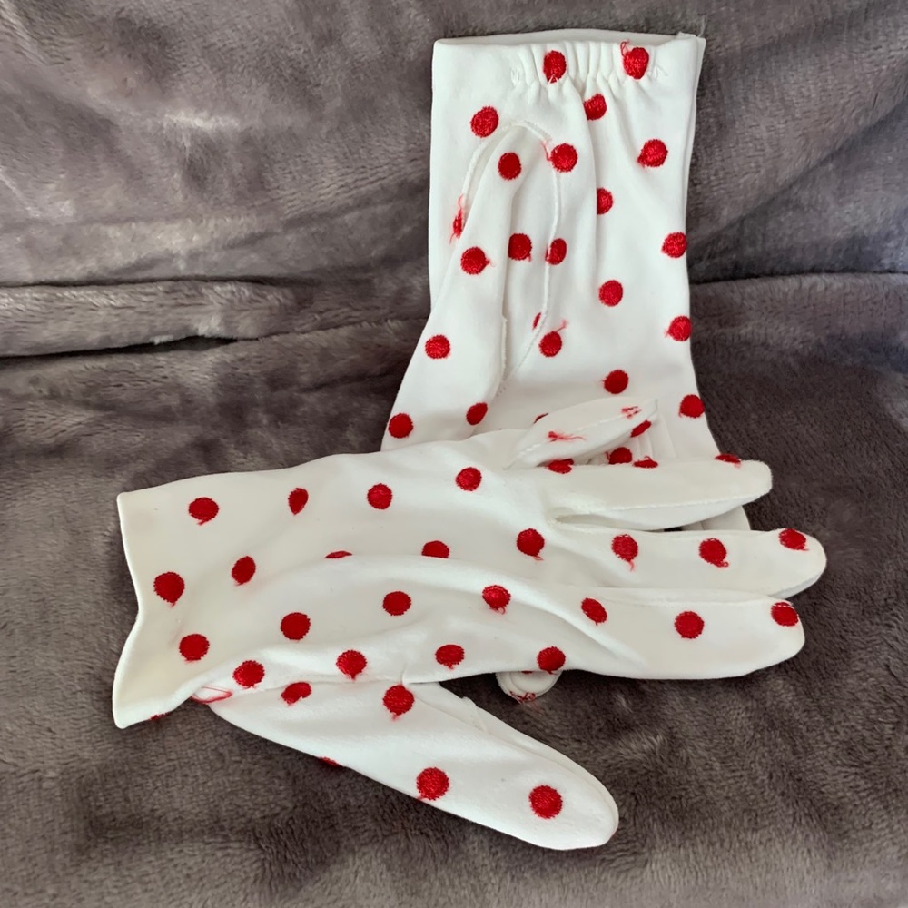 Vintage 1950s Girls Red Polka Dot Gloves